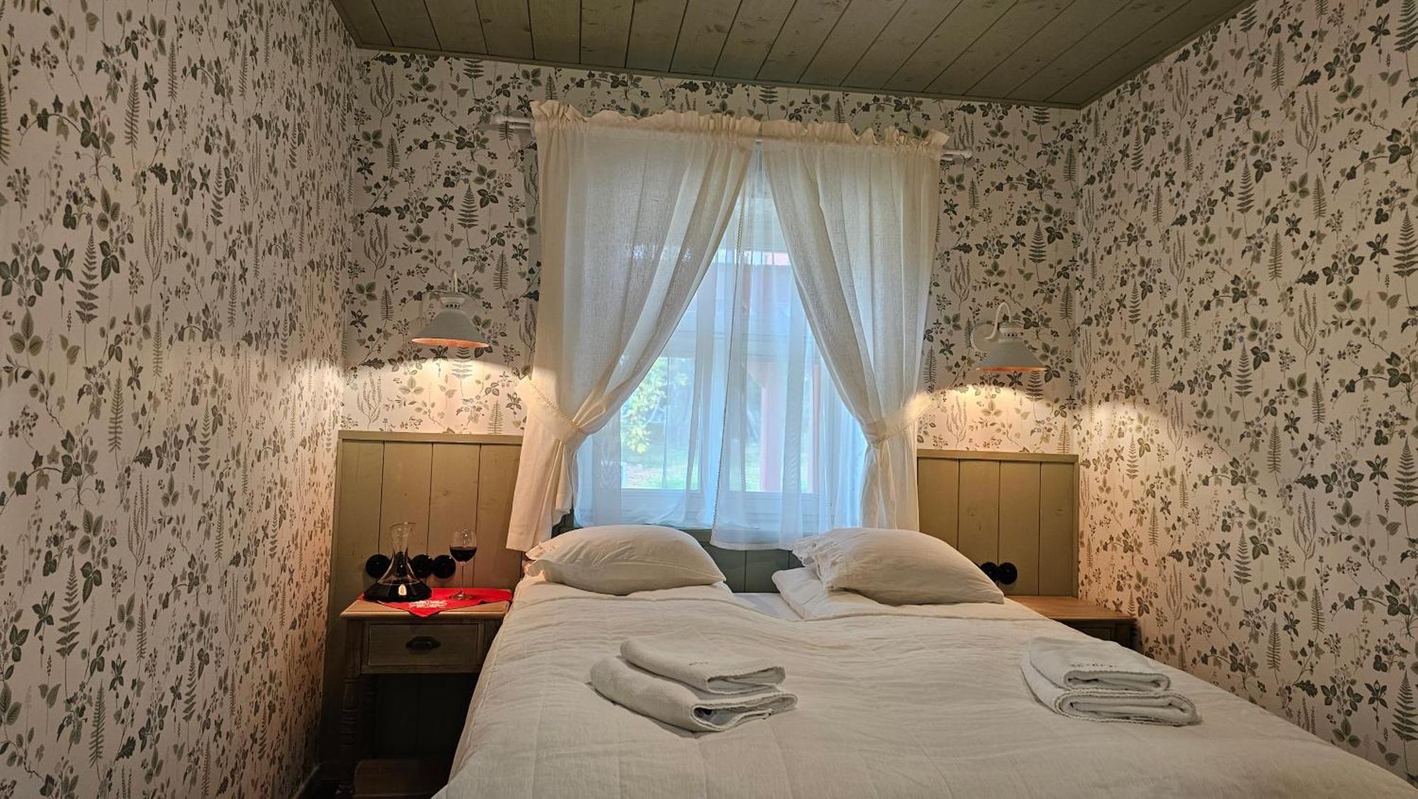 Stoczek 1929 Bed & Breakfast Bialowieza Exterior photo